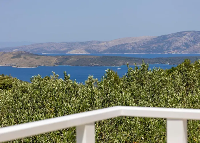 Peacefull Getaway Island Hvar! * Selca kod Starog Grada