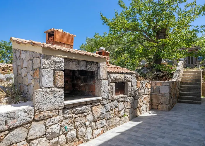 Peacefull Getaway Island Hvar! 度假居