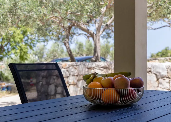 度假居 Peacefull Getaway Island Hvar!